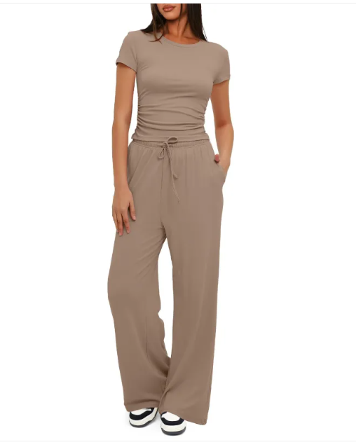 Light Sportswear Two-Piece Set